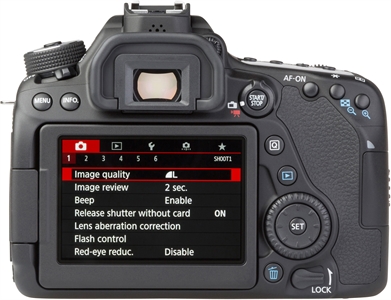 CANON EOS 80D + EF-S 18-55MM 1:3.5-5.6 IS STM CANON EOS 80D + EF-S 18-55MM 1:3.5-5.6 IS STM