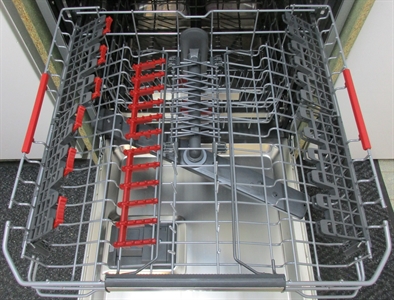 AEG FSE83847P