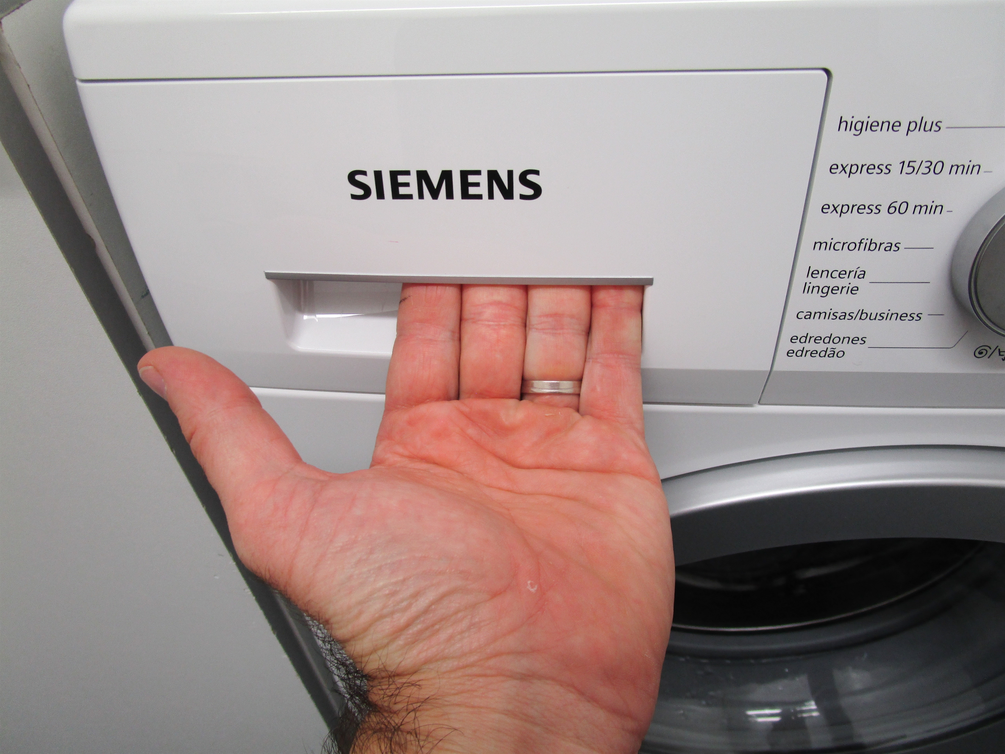 SIEMENS WM12T498ES