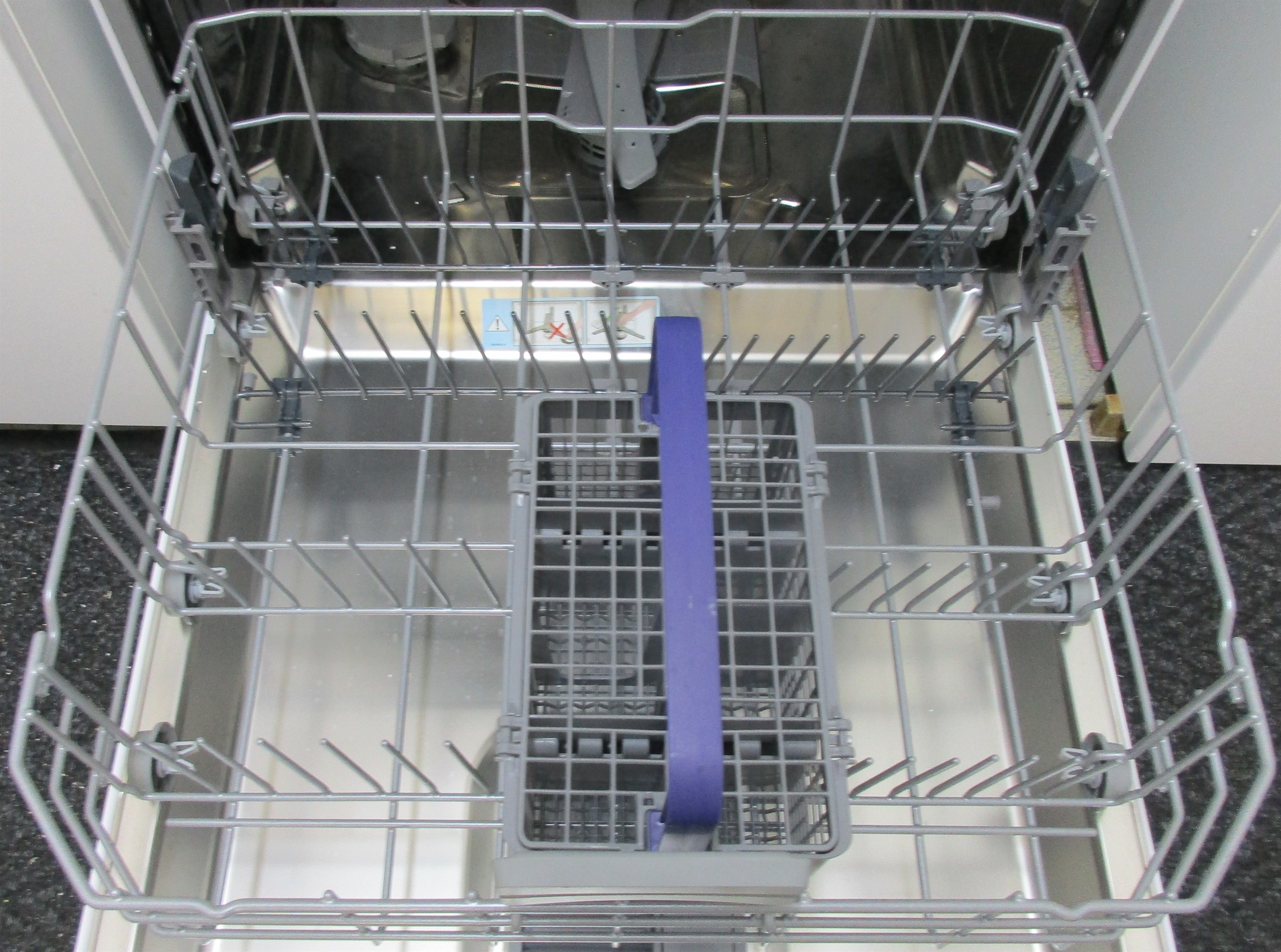 BEKO BDFN26430WC