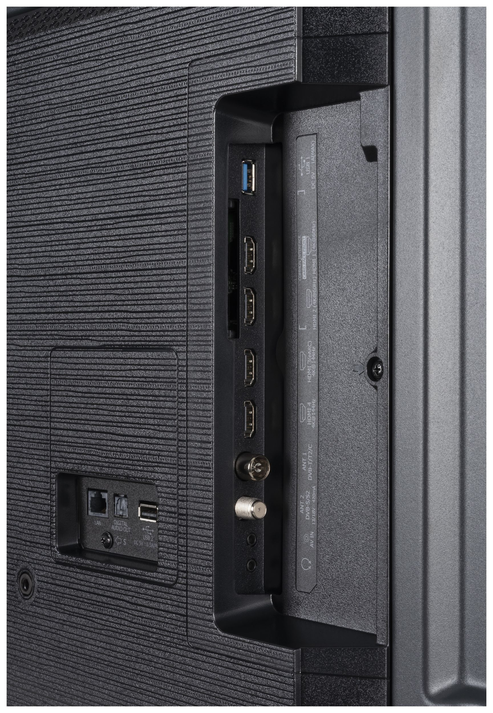HISENSE 65E7Q PRO