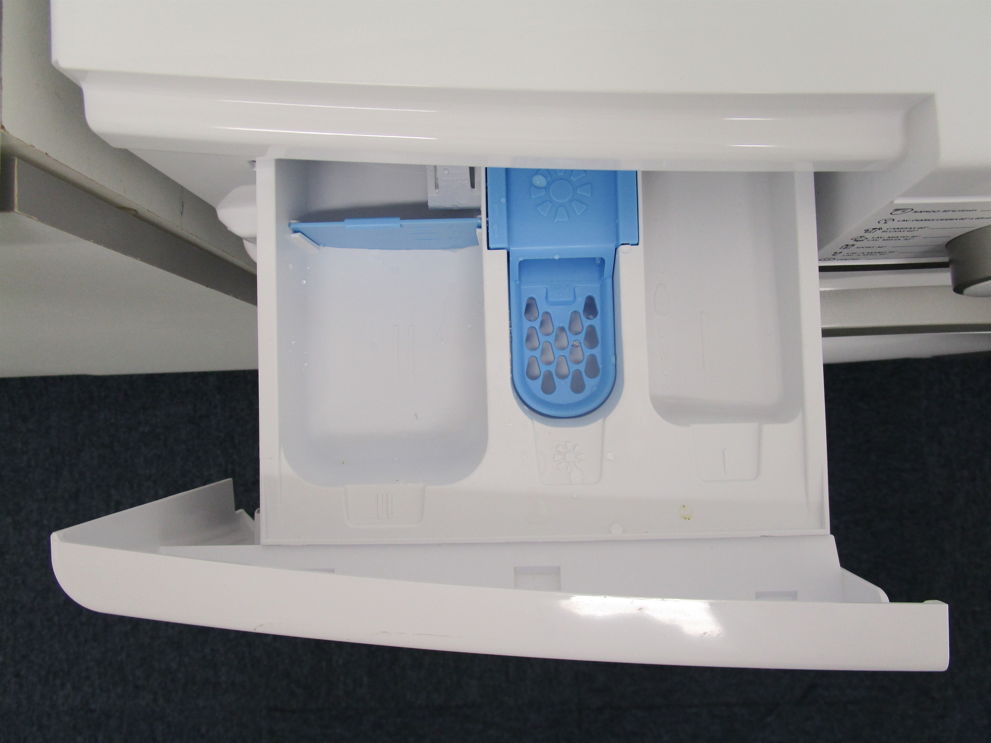 SHARP ES-GFB6123W3/ES