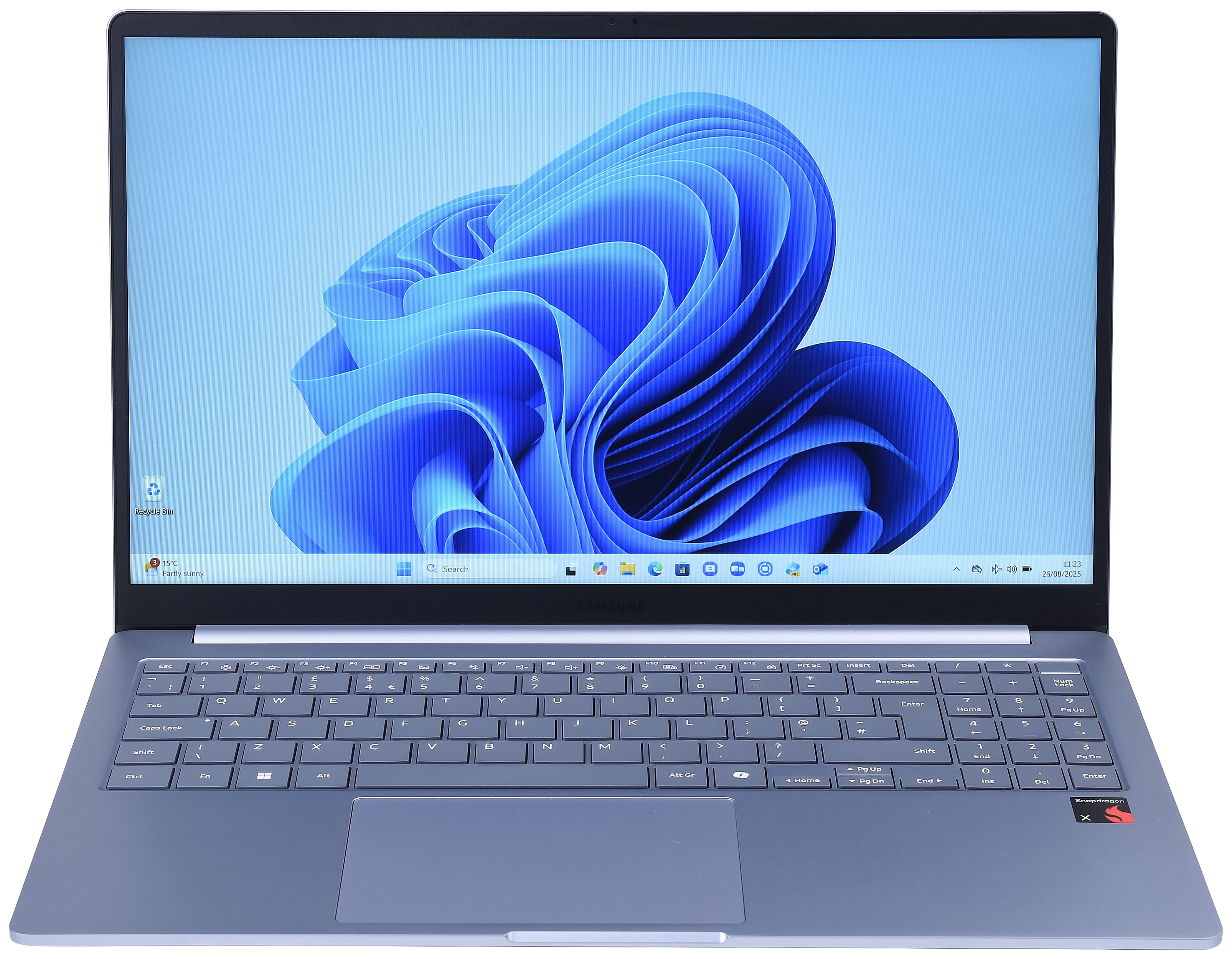 SAMSUNG GALAXY BOOK4 EDGE (15.6", X1-26-100, 16GB)