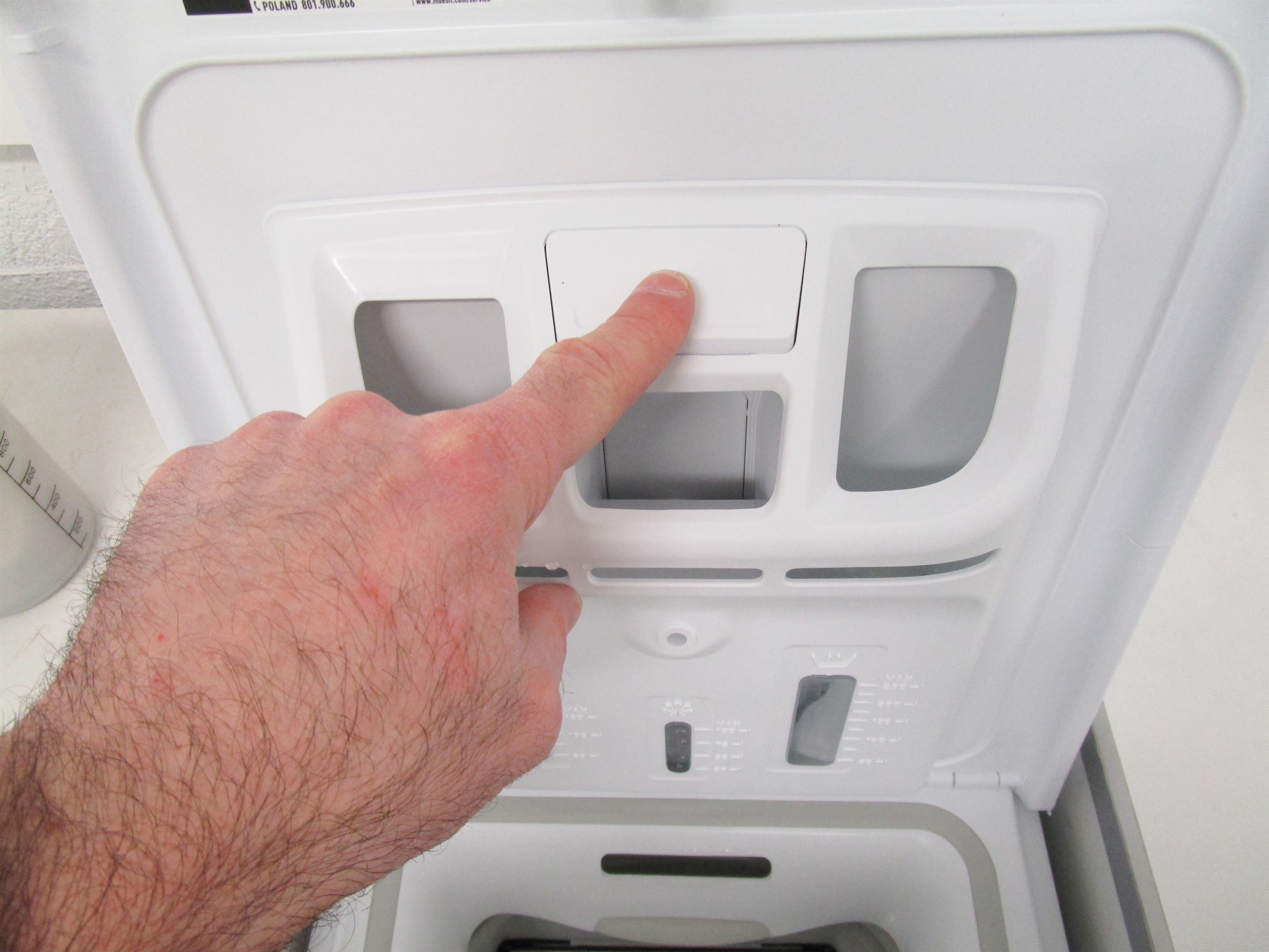 INDESIT BTW A61052 EU