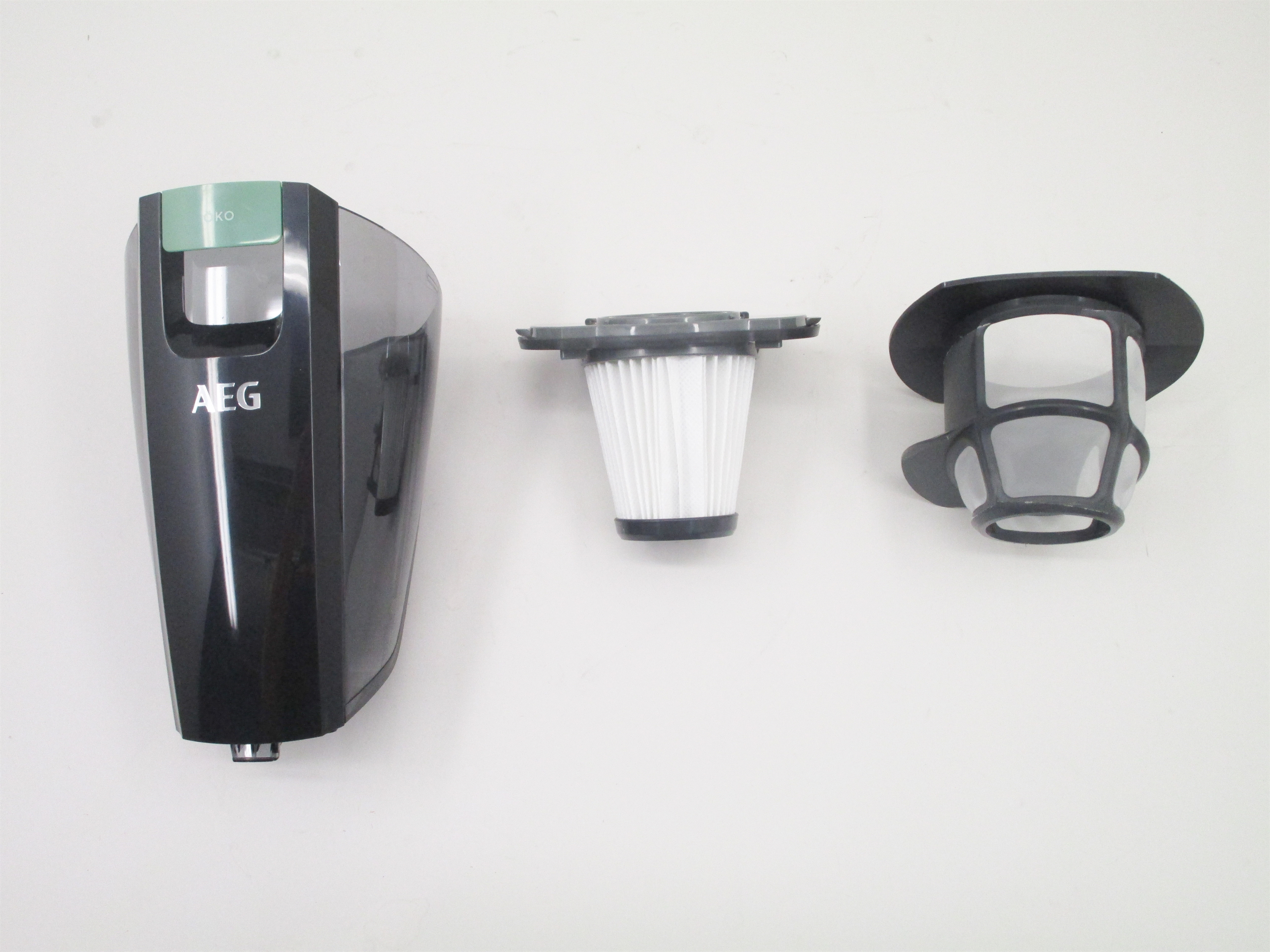 AEG CX8-2-80Ö (32.4)