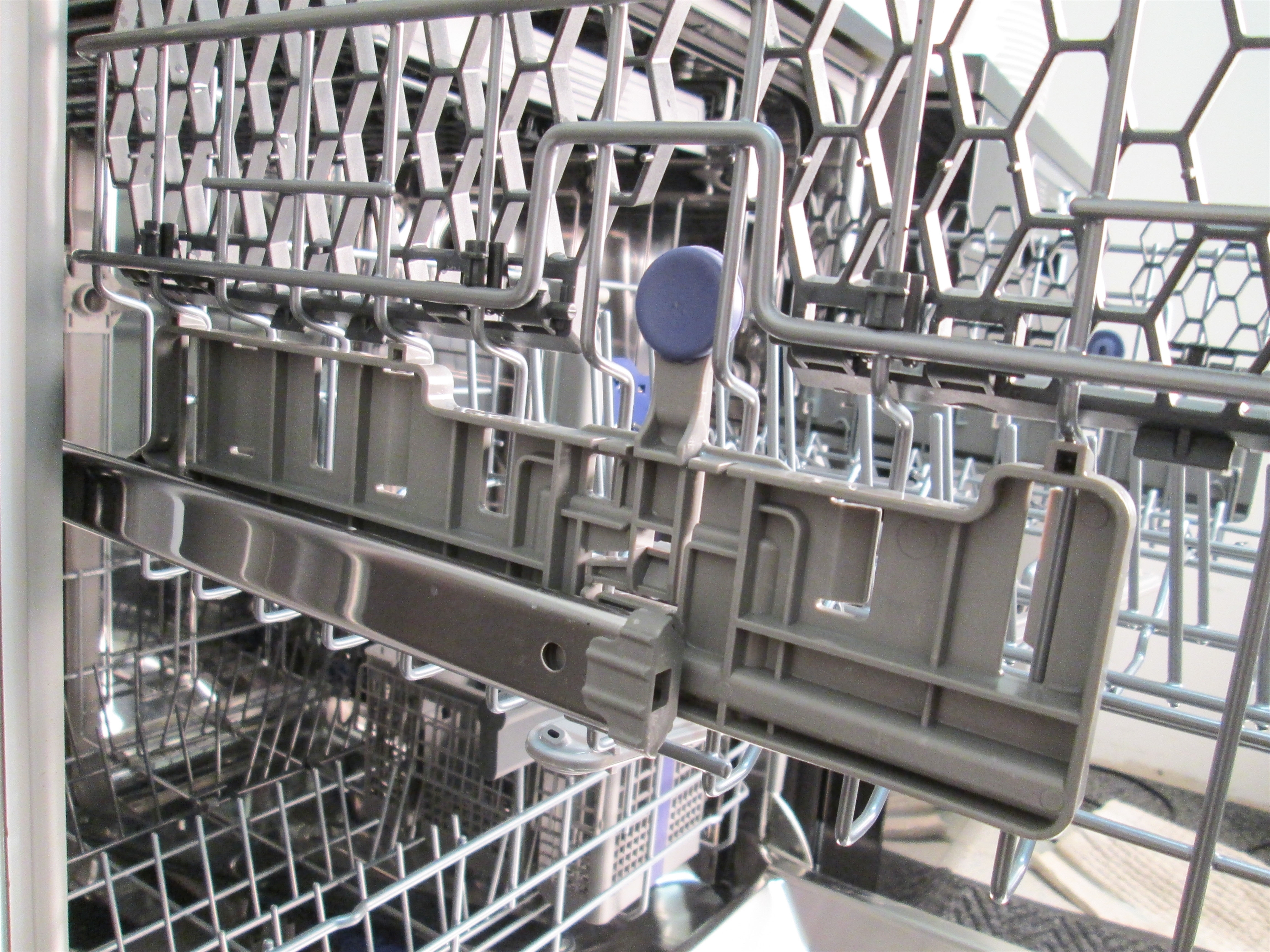 BEKO DFN28321W