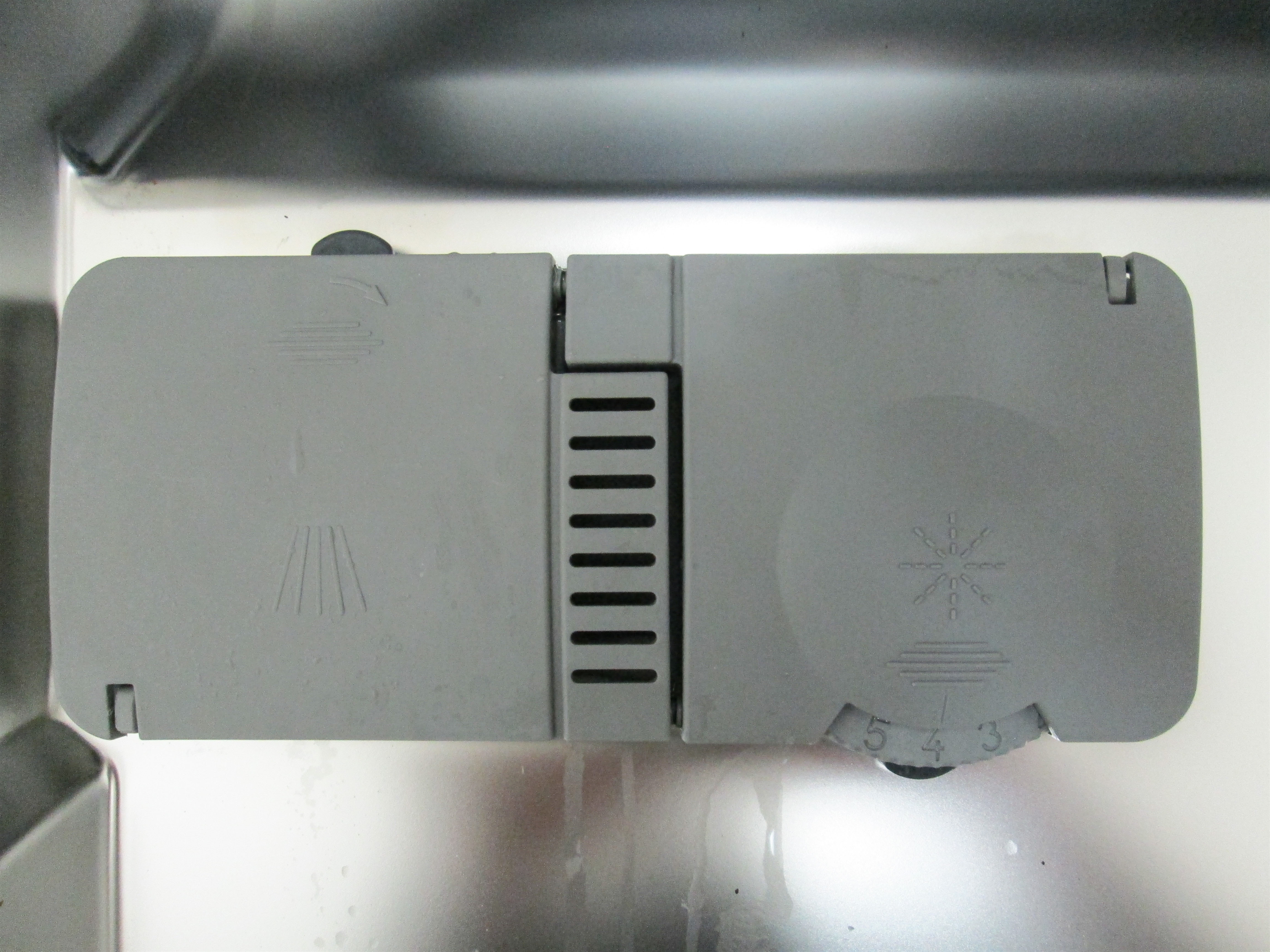 BEKO DFN28321W