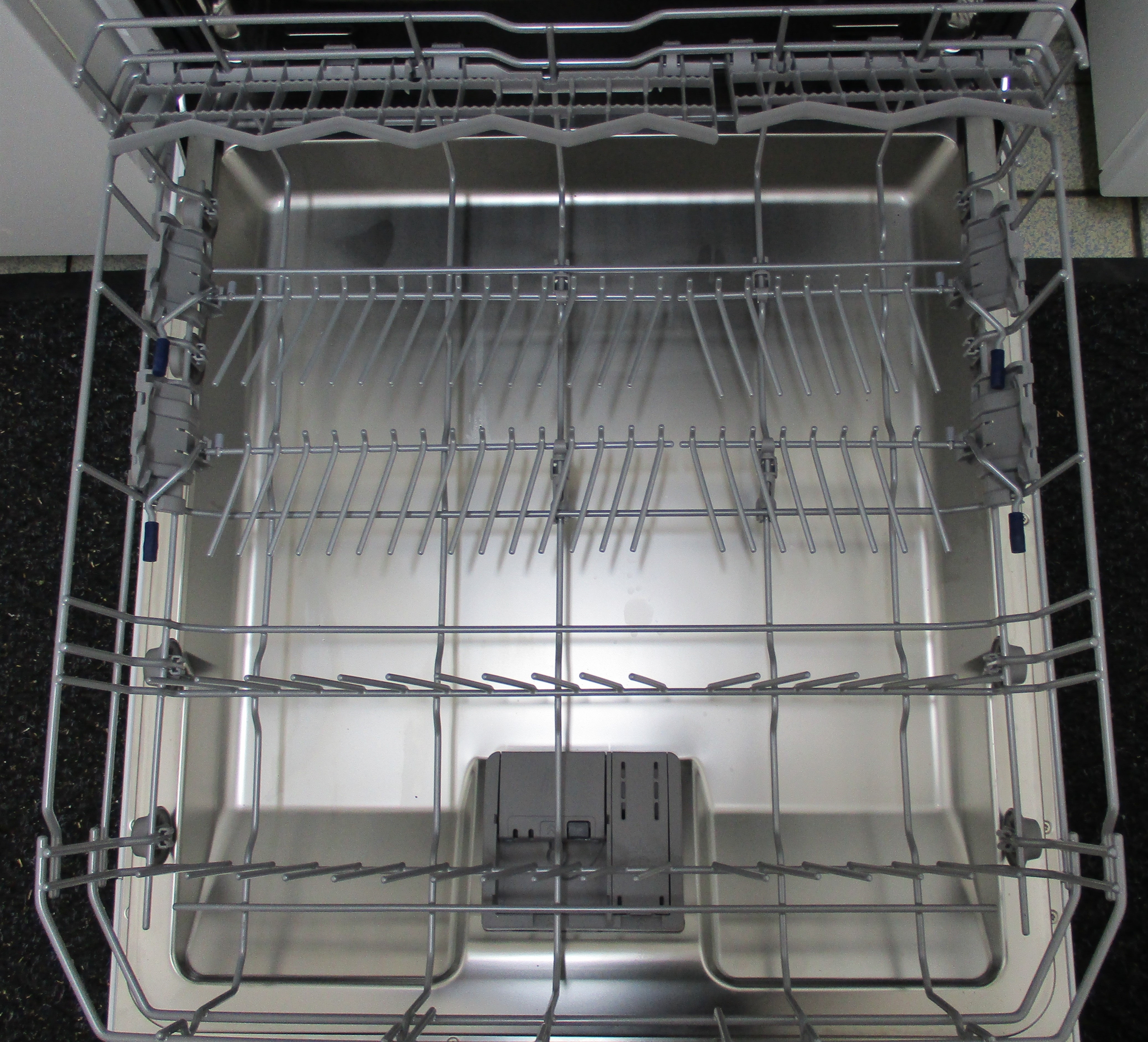 SIEMENS SN236W17ME